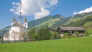 Het klimaat van Brixen im Thale, Oostenrijk