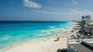 Het weer in Cancún, Mexico in april 2025