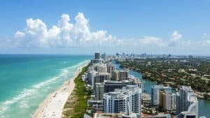 Weer in Miami in april 2025: temperatuur, zon en neerslag