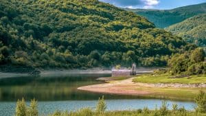 Het klimaat van Mavrovo, temperaturen, zon & beste reistijd