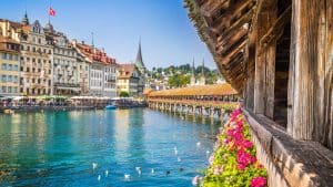Weer in Luzern in september 2025: temperatuur, zon en neerslag