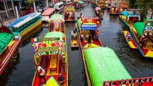 Weer in Xochimilco, Mexico in februari 2018: temperatuur, zon en neerslag